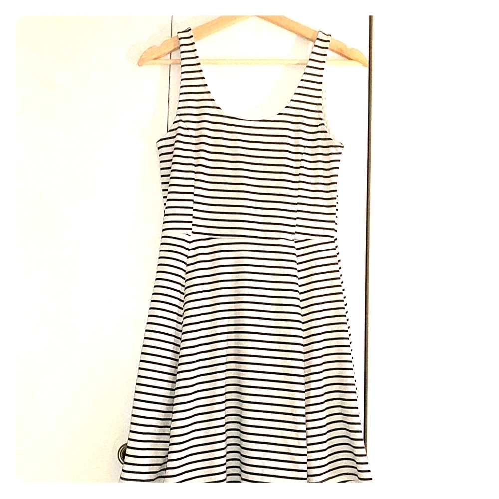 H&M dress